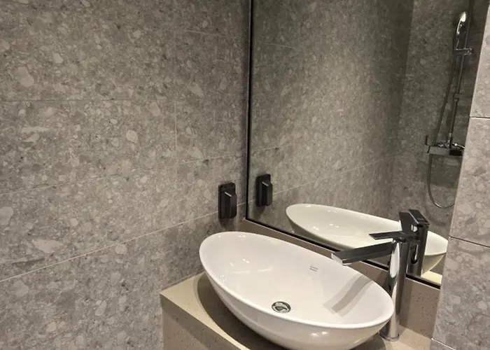 N285hotel Otel