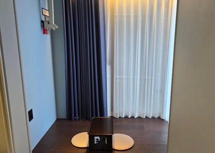 N285hotel Otel 3*